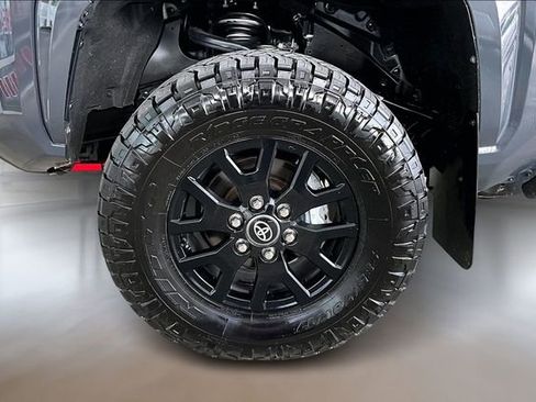 Used 2024 Toyota Tacoma SR5 image 28