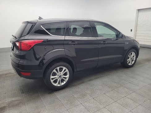 Used 2019 Ford Escape SE image 10