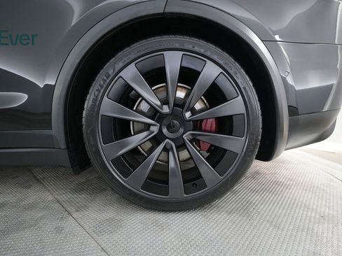 Used 2023 Tesla Model X AWD/4WD image 9