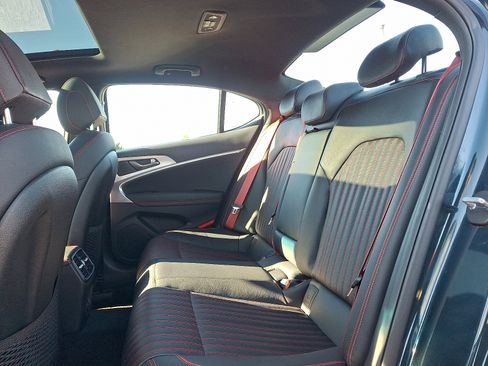 Used 2023 Genesis G70 2.0T w/ Sport Prestige Package image 9