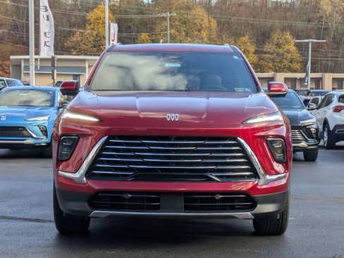 New 2026 Buick Enclave Preferred w/ Power Package image 2