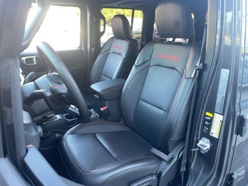 Used 2023 Jeep Wrangler Unlimited Rubicon w/ Steel Bumper Group AWD/4WD image 23