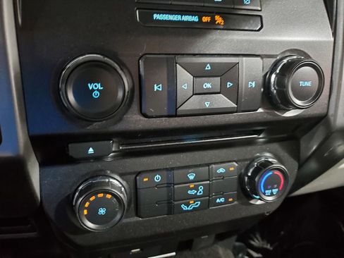 Used 2018 Ford F150 XLT RWD image 34