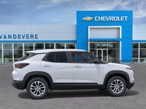 New 2026 Chevrolet TrailBlazer LS w/ LS Convenience Package AWD/4WD image 5