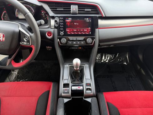 Used 2021 Honda Civic Type R image 11