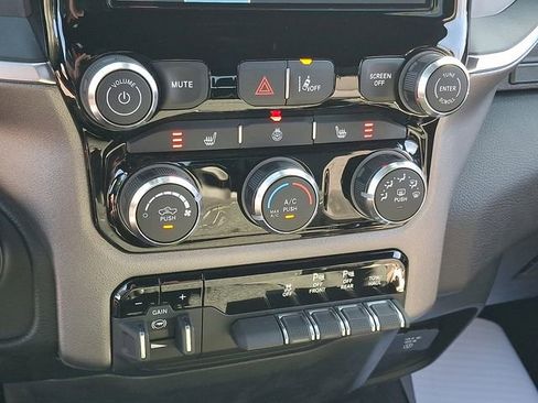 New 2026 RAM 1500 Big Horn AWD/4WD image 12
