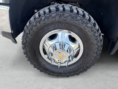 Used 2025 Chevrolet Silverado 3500 LT AWD/4WD image 23