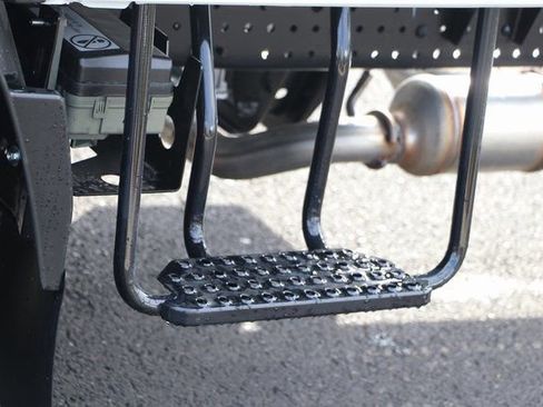 New 2025 Chevrolet Low Cab Forward image 16