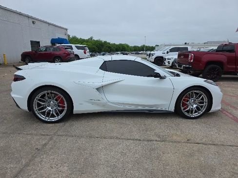 Used 2024 Chevrolet Corvette Z06 w/ Chrome Exterior Badge Package RWD image 6