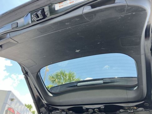 Used 2022 Toyota RAV4 XLE Premium FWD image 25