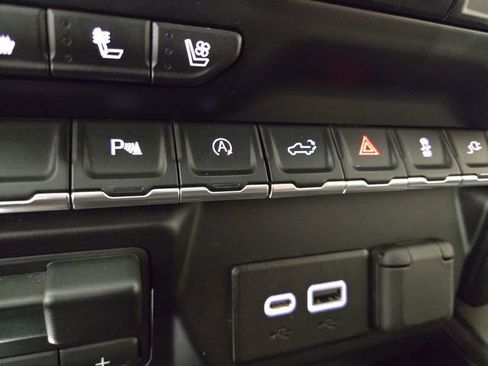 Used 2019 GMC Sierra 1500 Denali AWD/4WD image 28
