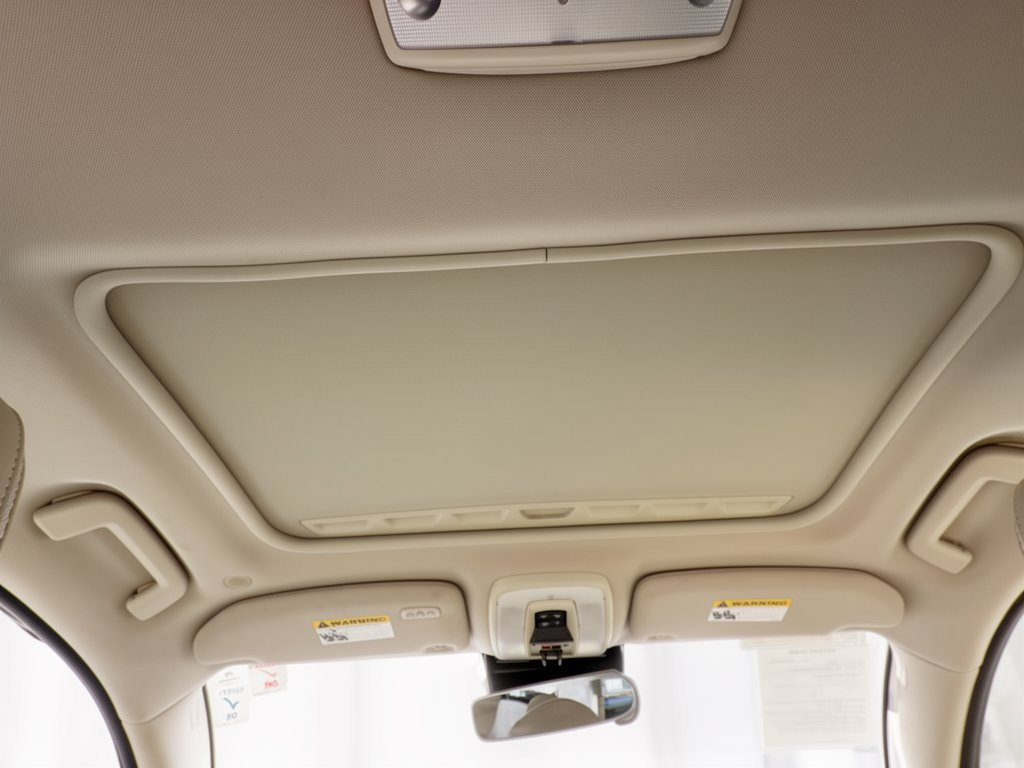 Used 2016 Volvo XC70 T5 Platinum w/ Protection Package FWD image 27