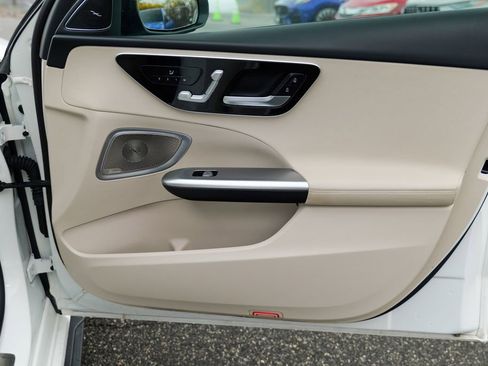 Used 2022 Mercedes-Benz C 300 4MATIC Sedan w/ Pinnacle Trim Package image 35