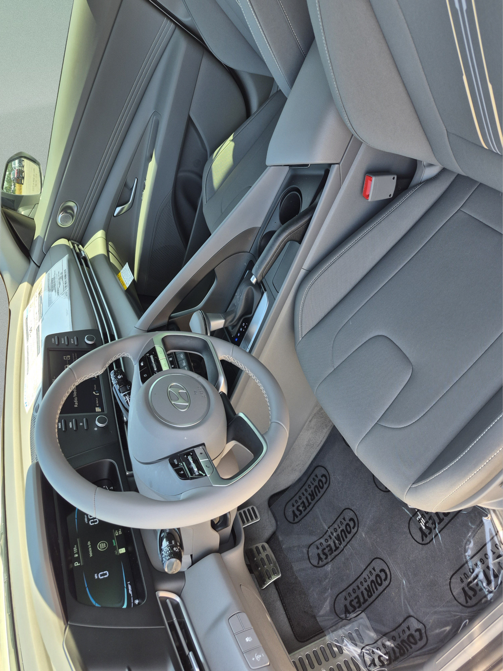 Certified 2026 Hyundai Elantra Sport FWD image 17