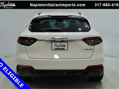 Used 2024 Maserati Levante GT Ultima image 6
