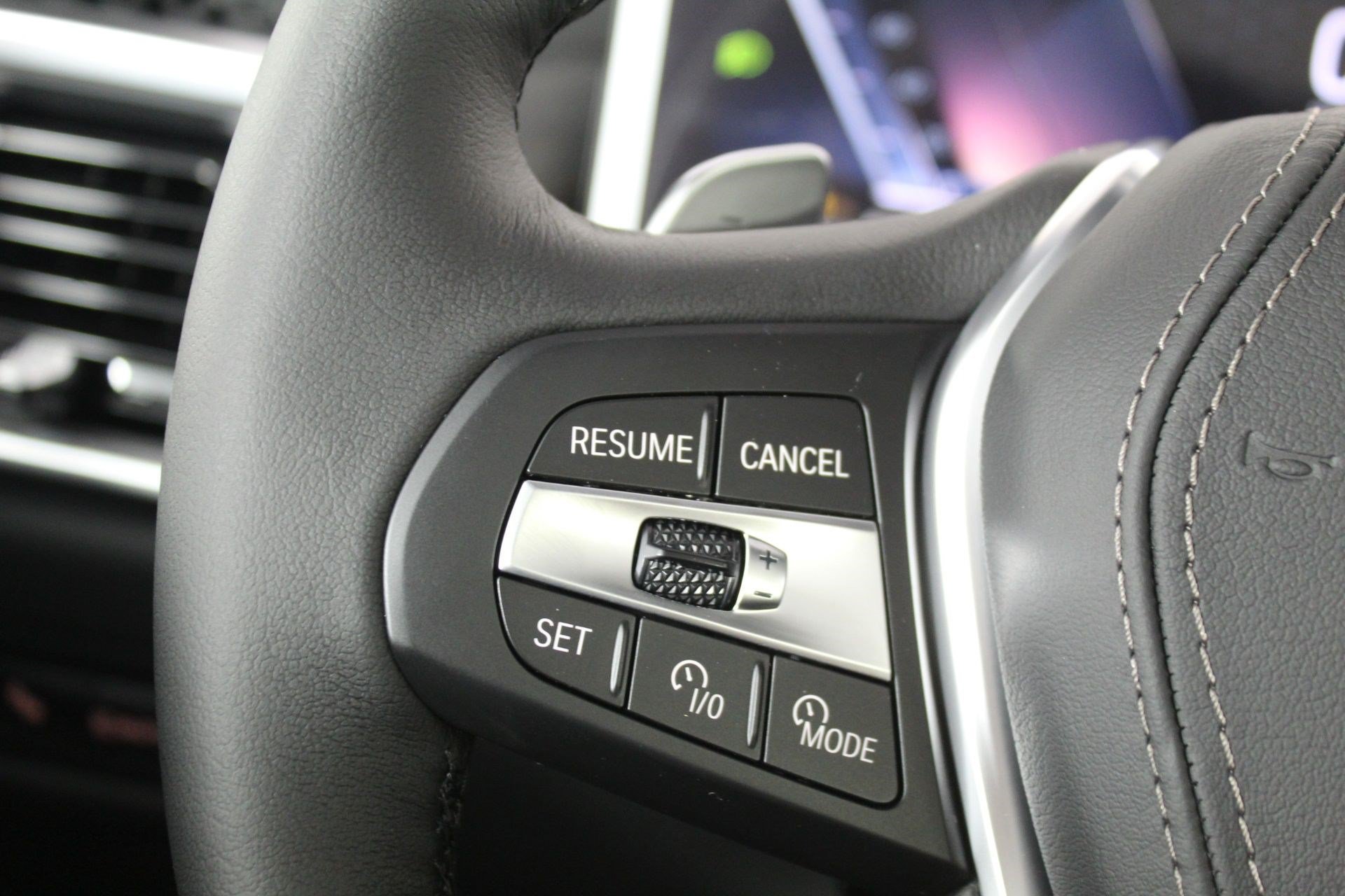 Used 2026 BMW X5 sDrive40i w/ Climate Comfort Package RWD image 15