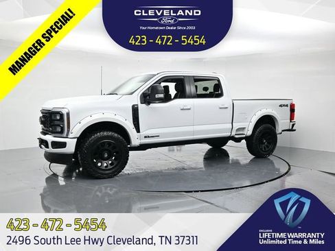 New 2025 Ford F250 XLT w/ Black Appearance Package AWD/4WD image 5