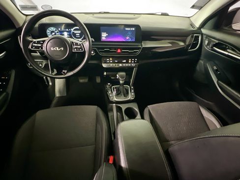 Used 2024 Kia Seltos S AWD/4WD image 29
