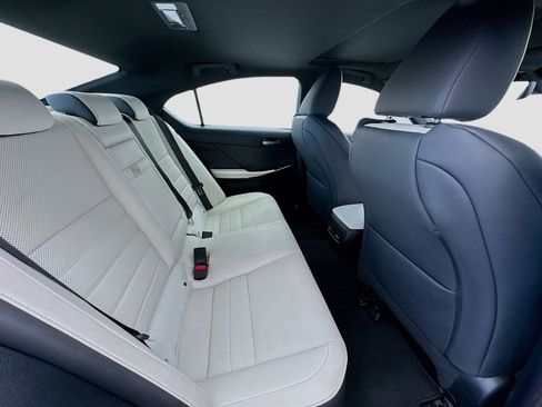 Used 2023 Lexus IS 350 F Sport image 19