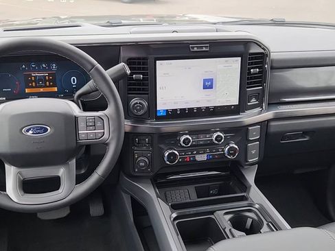 New 2026 Ford F250 Lariat w/ Black Appearance Package AWD/4WD image 28