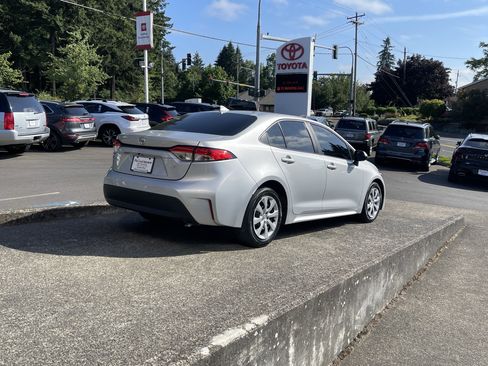 Certified 2023 Toyota Corolla LE FWD image 7