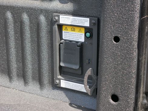 New 2025 Ford F250 Lariat w/ Lariat Ultimate Package image 30