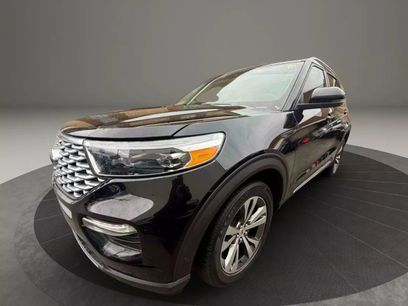 Used 2020 Ford Explorer Platinum w/ Premium Technology Package