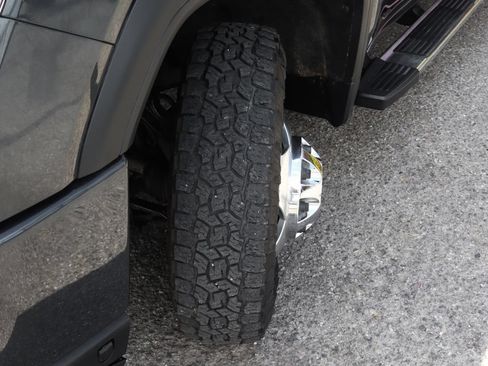Used 2022 GMC Sierra 3500 Denali AWD/4WD image 49