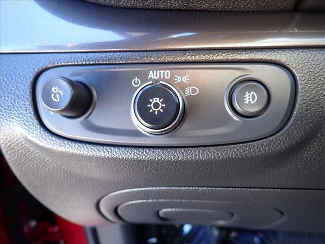 Used 2019 Buick Encore Sport Touring w/ Safety Package AWD/4WD image 15