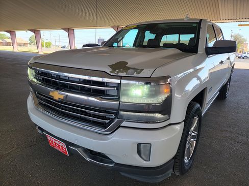 Used 2016 Chevrolet Silverado 1500 High Country w/ High Country Premium Package AWD/4WD image 3