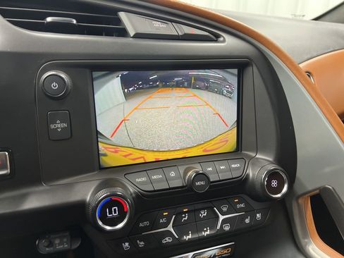 Used 2016 Chevrolet Corvette Z06 w/ 3LZ Preferred Equipment Group RWD image 16