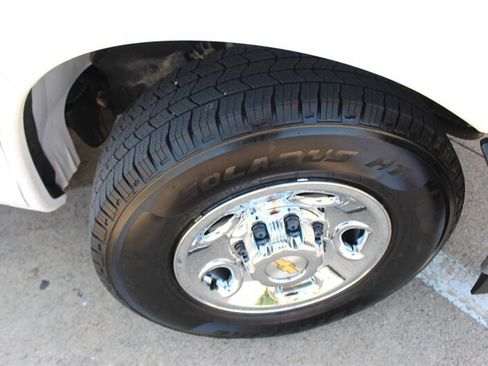 Used 2025 Chevrolet Express 3500 LT w/ LT Preferred Equipment Group RWD image 32