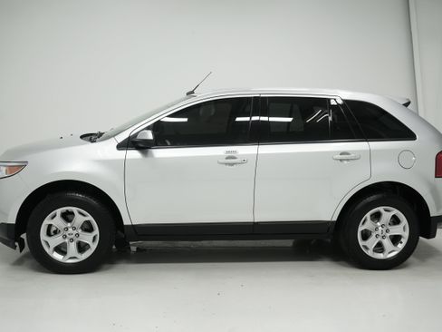 Used 2013 Ford Edge SEL image 7