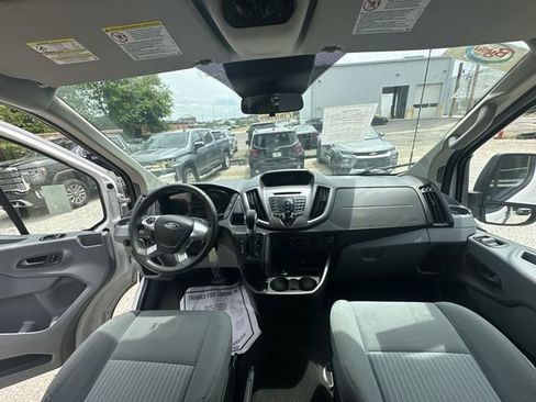 Used 2015 Ford Transit 150 XLT RWD image 21