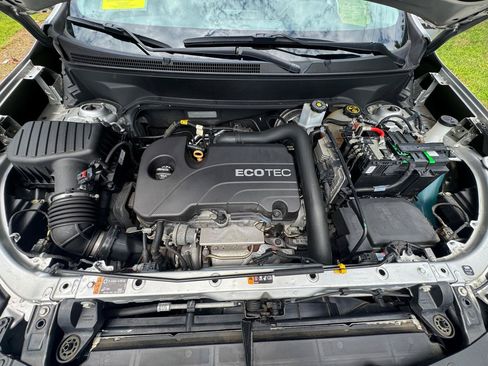Used 2019 Chevrolet Equinox LT AWD/4WD image 24