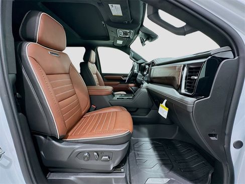 New 2026 GMC Sierra 2500 Denali Ultimate image 30