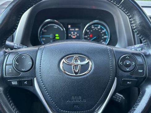 Certified 2018 Toyota RAV4 Limited w/ Advanced Technology Package image 25
