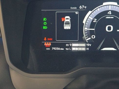 Used 2023 Toyota Tundra Platinum image 16