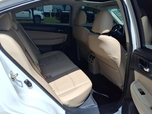 Used 2017 Subaru Legacy 3.6R Limited AWD/4WD image 12