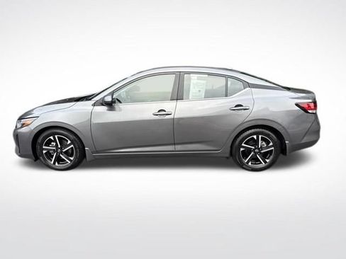 Used 2024 Nissan Sentra SV w/ All-Weather Package FWD image 4
