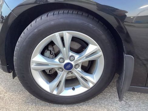Used 2012 Ford Focus SE FWD image 6
