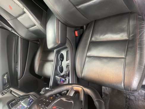 Used 2025 Dodge Durango GT AWD/4WD image 14