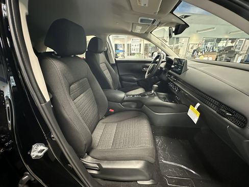 New 2027 Honda HR-V LX image 20