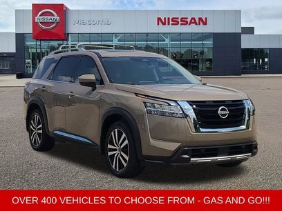 Used 2023 Nissan Pathfinder Platinum