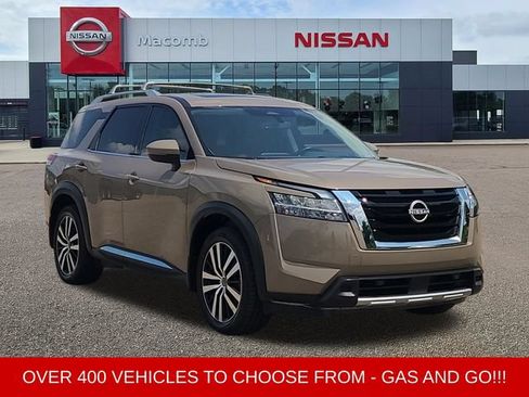 Used 2023 Nissan Pathfinder Platinum AWD/4WD image 1
