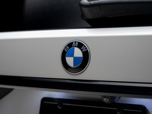 Used 2024 BMW X7 M60i AWD/4WD image 30