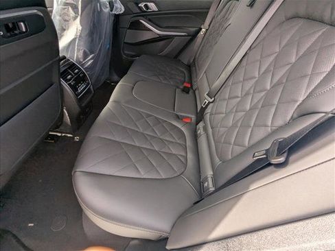 Used 2026 BMW X5 sDrive40i w/ Climate Comfort Package image 15