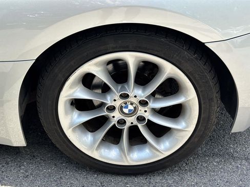 Used 2004 BMW Z4 2.5i image 13