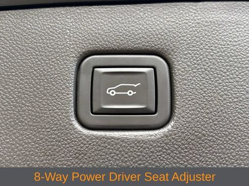 Used 2023 Chevrolet Blazer LT w/ LPO, Black Grille Bar Package AWD/4WD image 8