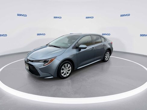 Used 2023 Toyota Corolla LE image 5